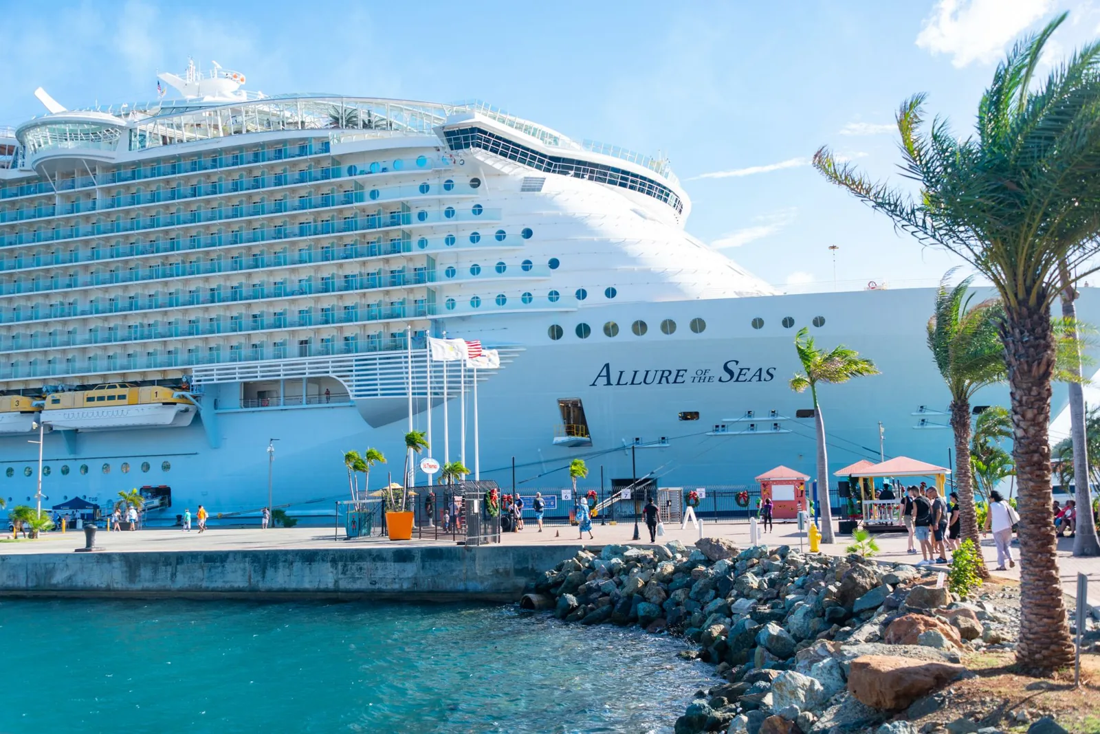 celebrity cruise vs royal caribbean