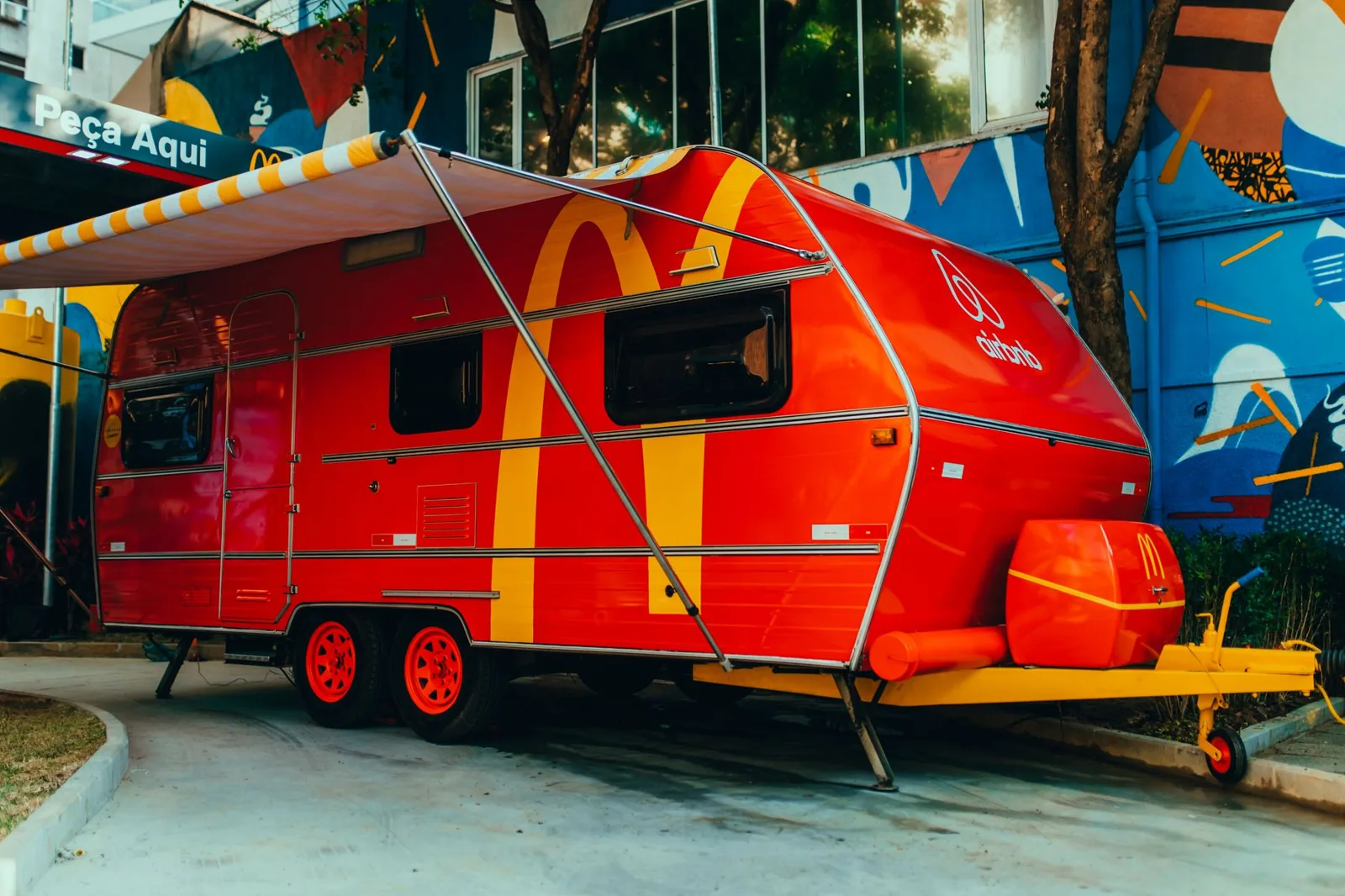 travel trailer vs fifth wheel towing comparison