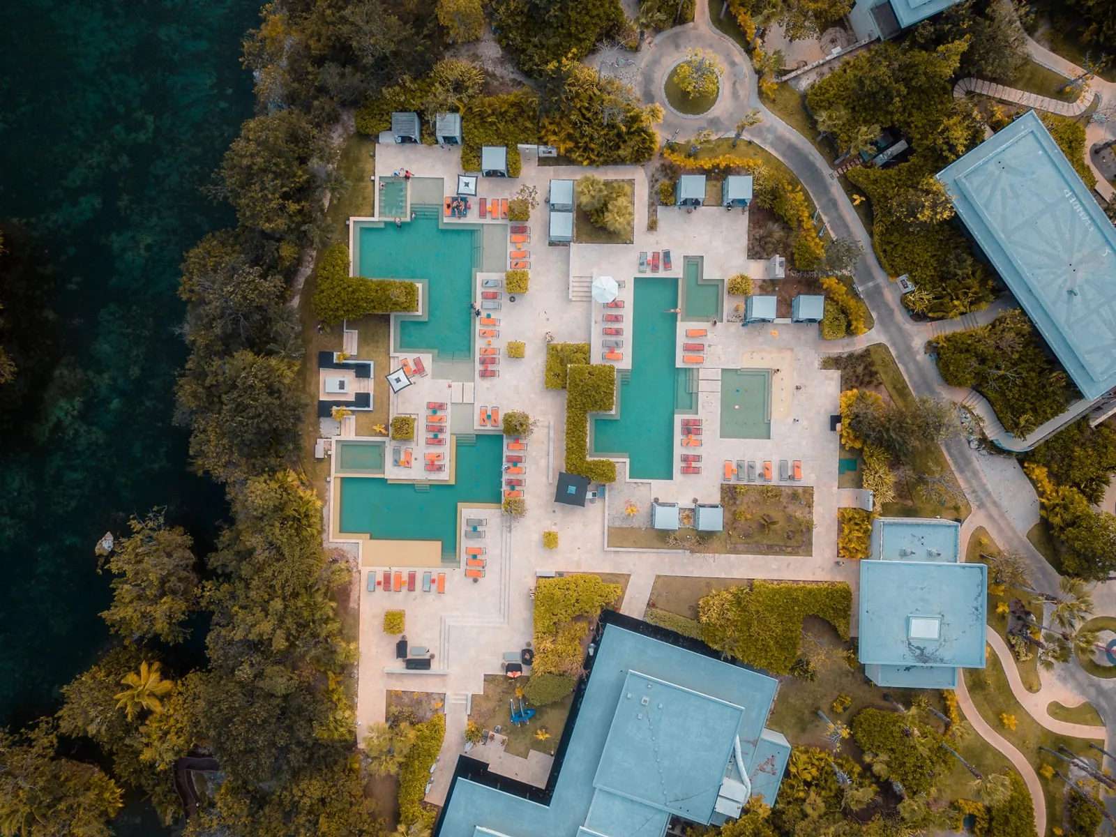 all-inclusive beach resort pool